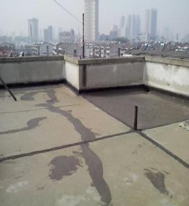 绵阳漏水维修 楼顶漏水是什么原因，楼顶漏水维修方法是什么?